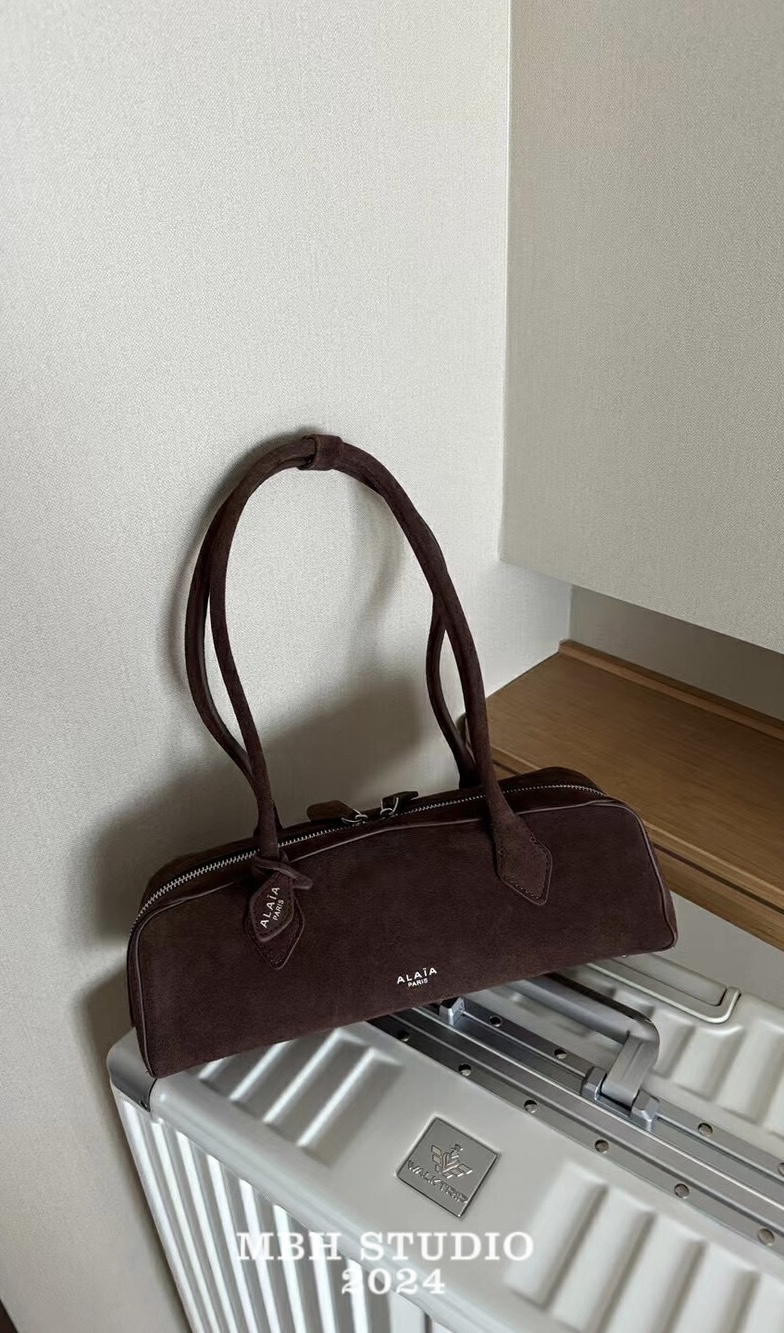 MBH Fall 2024 Dachshund Baguette Shoulder Bag - Image 3