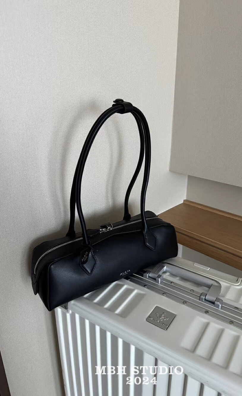 MBH Fall 2024 Dachshund Baguette Shoulder Bag - Image 4